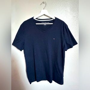 NWOT Tommy Hilfiger Men’s Large Shirt Navy Blue